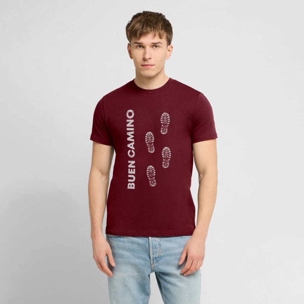 T-Shirt: Buen Camino light footprints - 180g/m2 - Burgunderrot